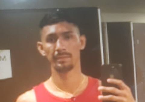 Famílias pedem ajuda para encontrar homem e adolescente que sumiram em Manaus