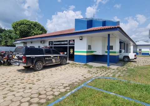 Homem é preso por ameaçar ex-companheira e levar filho de 2 anos à força em Tabatinga