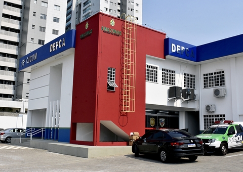 Mãe que ameaçou filha de 7 anos estuprada por padrasto é presa em Manaus