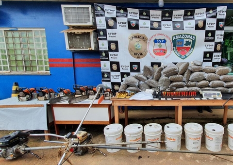 Trio é preso com mais de 50 kg de drogas no Amazonas