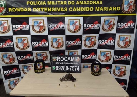 Dupla é presa com armas e drogas escondidas em casa em Manaus