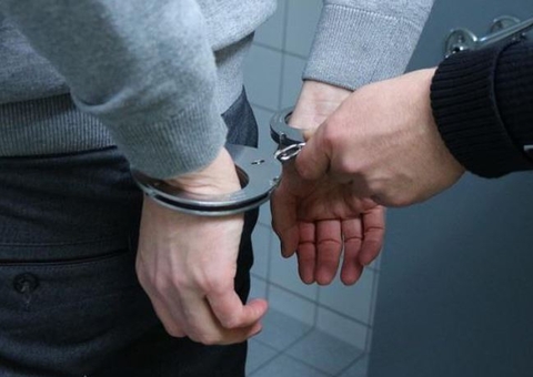 Homem é preso após fazer arrastão em café da manhã e ser rastreado por vítima em Manaus