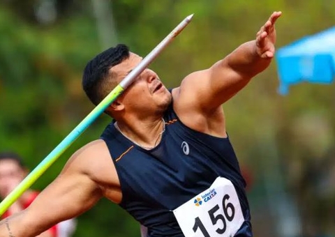 Recordista no lançamento de dardo tem tio medalhista no Pan como inspiração
