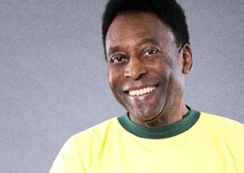 Clube mexicano instala trono em homenagem a Pelé no camarote de estádio