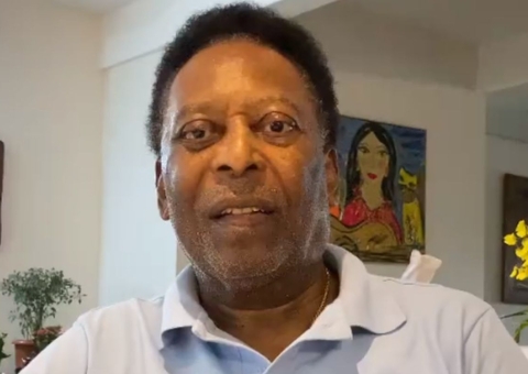 Com câncer, Pelé se diz decepcionado com rumores sobre estado de saúde