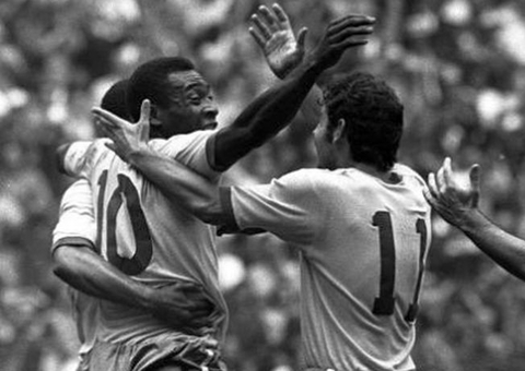 Aposentadoria da camisa 10: Santos recua após vídeo com pedido de Pelé