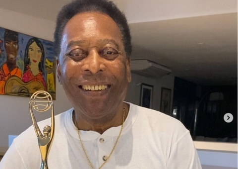 Na UTI, Pelé segue sem previsão de alta após retirar tumor do cólon