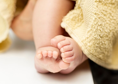 Polícia resgata recém-nascido e prende suspeitas de tráfico humano em Manaus