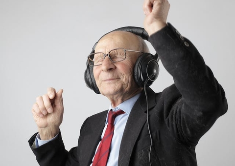  FUnATI comemora 16 anos em Manaus com 'Noite do Flashback'