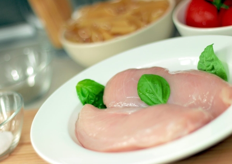 Conheça os alimentos que estimulam a produção de colágeno 