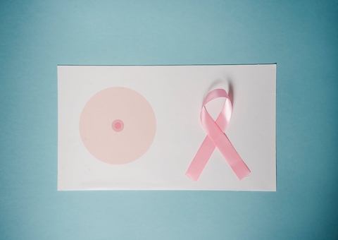 Outubro Rosa: mamografia ainda é exame essencial para identificação de câncer