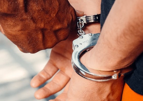 Suspeito de furtar carros usando 'chapolin' é preso em supermercado de Manaus