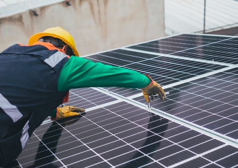 Caixa vai financiar compra de placas solares para residências