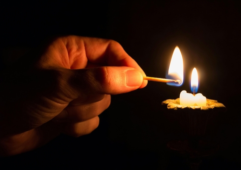 Moradores ficam sem energia nas zonas Norte e Sul de Manaus