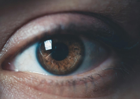 Moscas volantes: sintoma comum ou doença ocular grave?