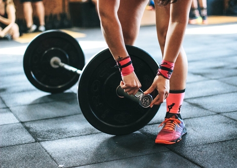 Estudo brasileiro revela os 4 aparelhos mais sujos da academia; saiba mais