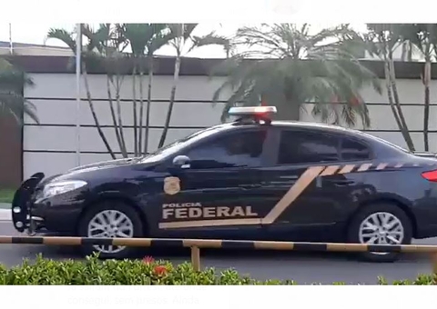 PF deixa condomínio de luxo após cumprimento de mandados em Manaus