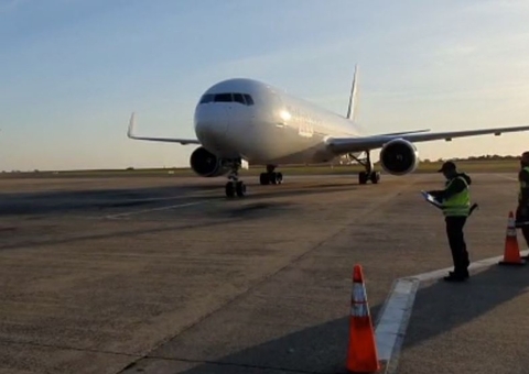 Brasil recebe mais 936 mil doses de vacina da Pfizer contra Covid-19