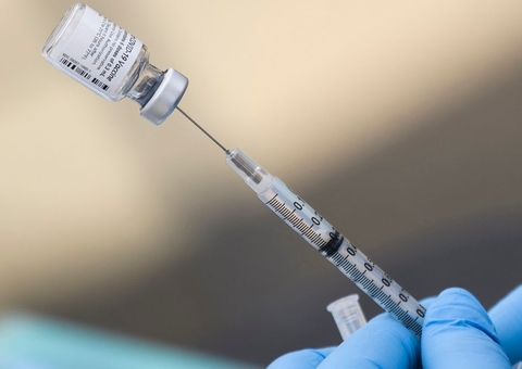 Pfizer entrega hoje mais 1 milhão de doses da vacina contra covid ao Brasil