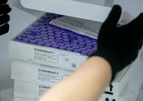 Anvisa estende de 5 para 31 dias armazenamento da vacina Pfizer 