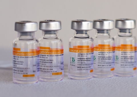 Anvisa aprova importação de medicamentos e vacinas contra Covid-19