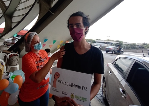 Mutirão de vacinação em Manaus imunizou 10 mil pessoas em 3 horas 