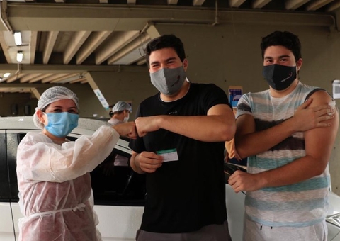 Postos de vacinação em Manaus abrem em novo horário nesta sexta-feira