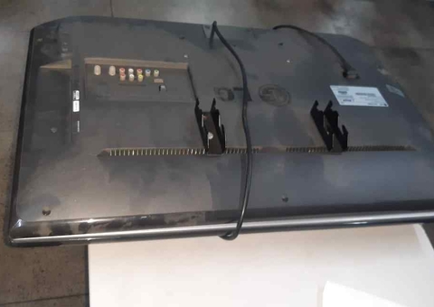 Homem furta TVs de loja e é detido pela polícia no Japiim 