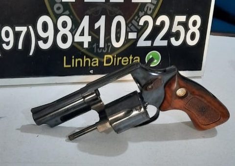 Homem é capturado após invadir flutuante e matar morador a tiros no Amazonas