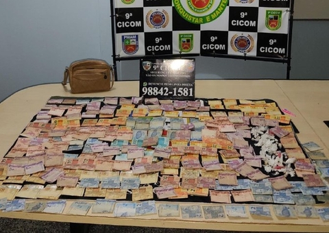 Casal é flagrado com drogas e mais de R$ 3 mil em carro de aplicativo em Manaus