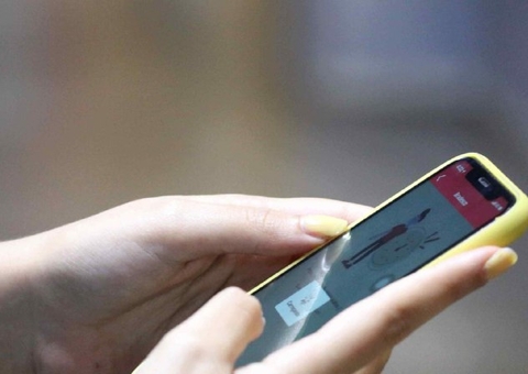 Polícia dá dicas para evitar roubo de dados bancários pelo celular 