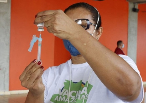 Mais de 26 mil foram imunizados com vacinação em shoppings de Manaus