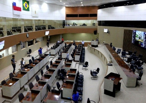 Projeto para criar 3,5 mil cargos para professores na Semed é deliberado na CMM