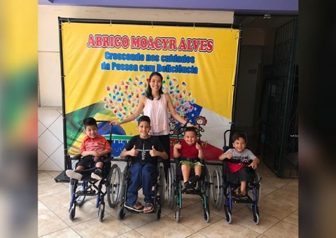 Abrigo de Manaus faz mutirão para prescrição de cadeira de rodas gratuita