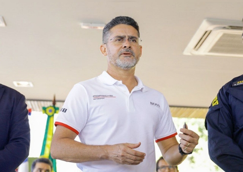 Fim do mistério: David Almeida anuncia seu candidato ao Senado