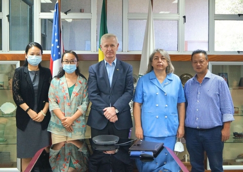 Comitiva da Embaixada da China visita Zona Franca de Manaus