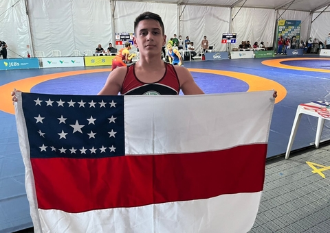 Estudante do Amazonas conquista medalha de ouro na luta greco-romana no Rio de Janeiro