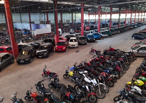 Leilão do Detran com 700 veículos começa hoje em Manaus