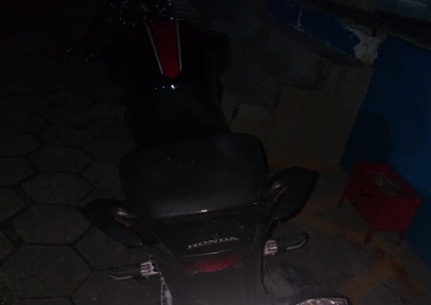 Polícia recupera 12 veículos roubados em Manaus