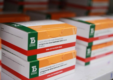 Amazonas recebe lote com mais de 18 mil vacinas contra a Covid-19