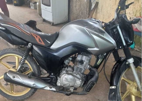 Polícia recupera motocicleta e outros 13 veículos roubados no Amazonas 