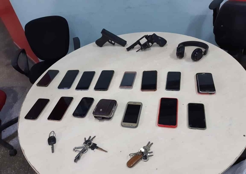 Homem é preso após assaltar micro-ônibus e trocar tiros com a PM em Manaus