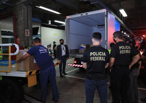 Lote com mais de 16 mil doses da vacina da Pfizer chega ao Amazonas 