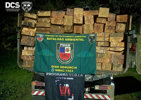 Batalhão Ambiental apreende caminhão com madeira ilegal