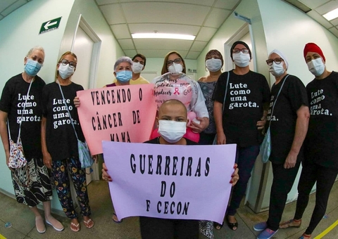 Pacientes com câncer de mama retornam a Manaus após cirurgias no RJ