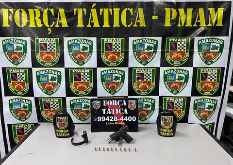 Homem com tornozeleira eletrônica é preso com arma em bar de Manaus