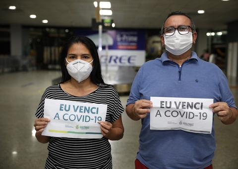 Pacientes retornam a Manaus após se recuperarem da Covid em Belém e Vitória