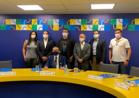 Termo entre CBF e Faar permite implantação de projeto no Amazonas