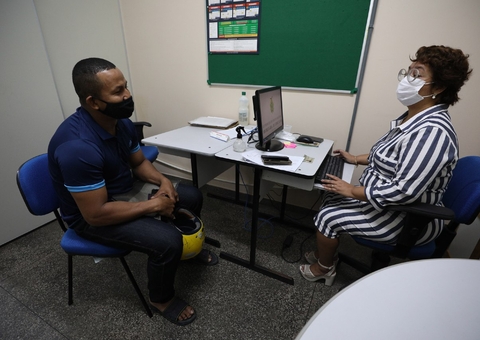 Postos de matrículas da Seduc seguem abertos até esta quinta no Amazonas