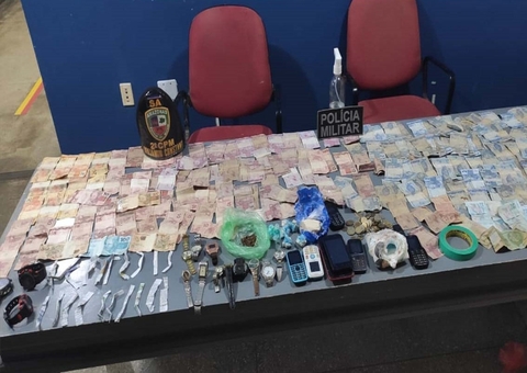 Doze pessoas são presas e quatro veículos são recuperados no Amazonas